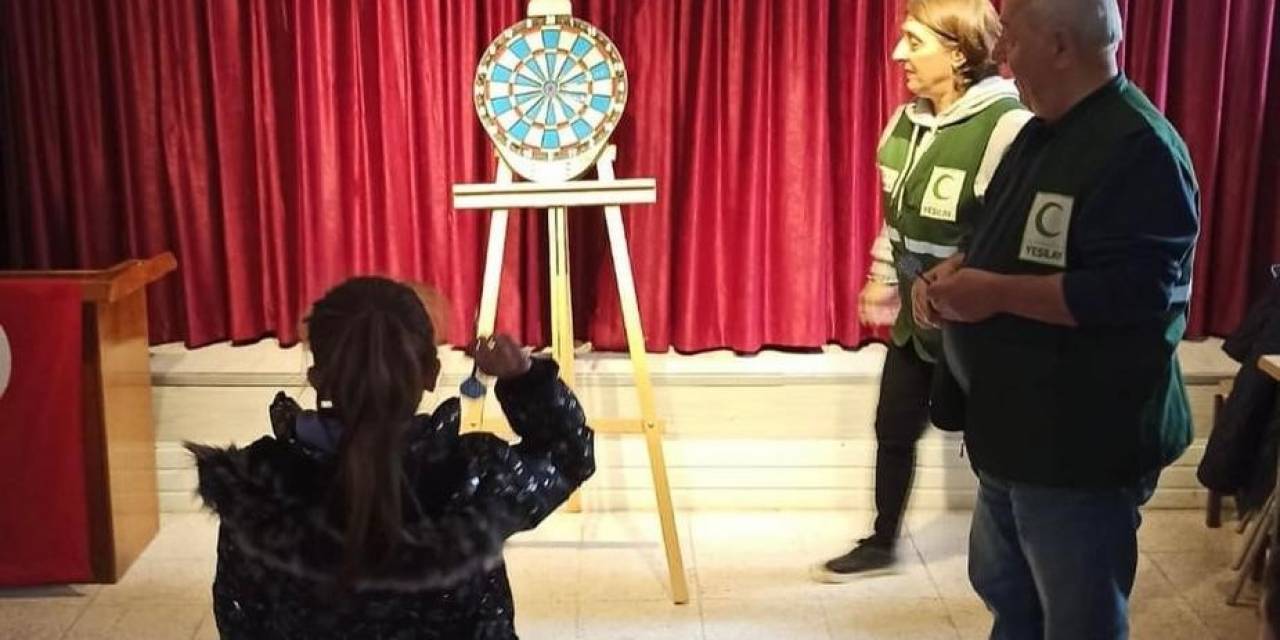 Köy Okulu Öğrencileri İçin Dart Etkinliği