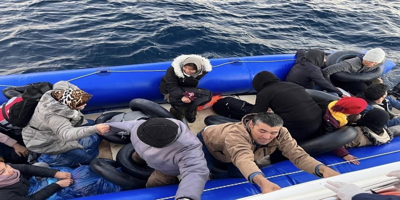 Ayvacık Açıklarında 47 Kaçak Göçmen Kurtarıldı