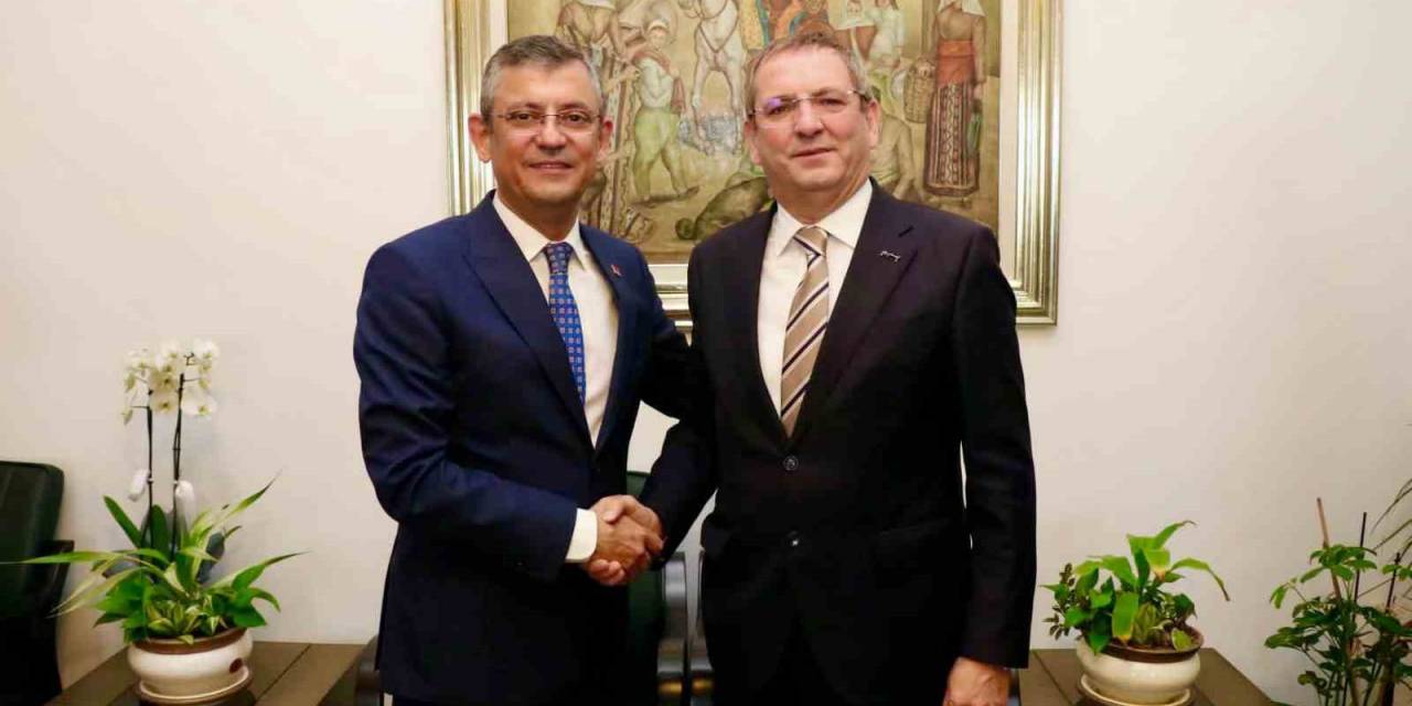 Chp Lideri Özel İle Geleceğin Ayvalık’ını Konuştular