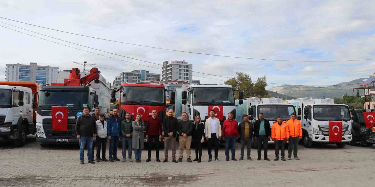 Başkan Arıkan; Söke Belediyesi’ne 8 Yeni Hizmet Aracı Daha Kazandırdı