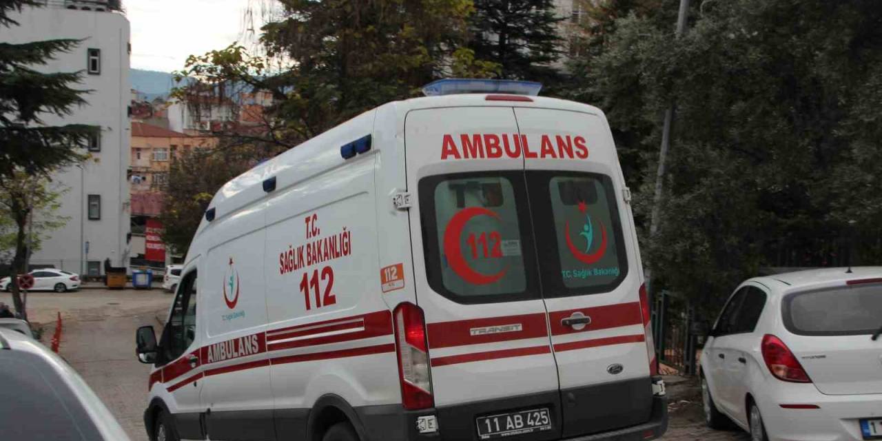 Bilecik’te Elektrikli Bisikletin Devrilmesi Sonucu 1 Kişi Yaralandı