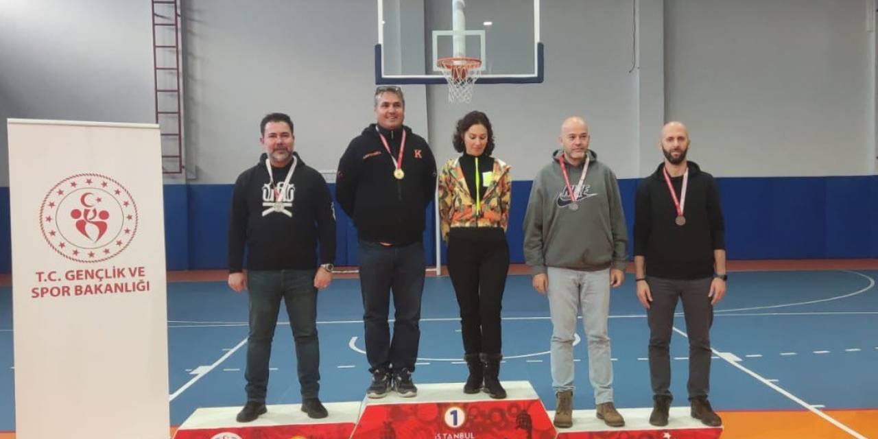 Eskişehirliler Model Uçak Turnuvasında 3 Podyum Aldı