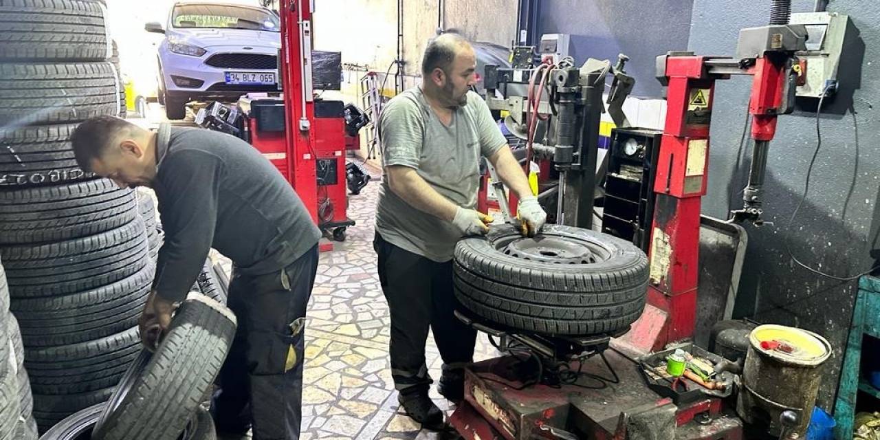 İstanbul’da Kış Lastiği Zorunluluğuna Günler Kala Lastikçilerde Değişim Yoğunluğu