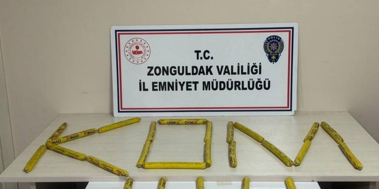 Polisin Durdurduğu Araçtan Dinamit Ele Geçirildi