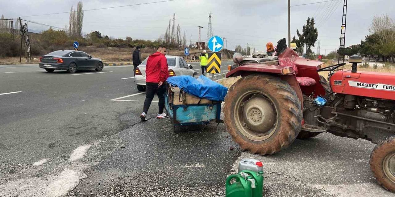 D100’de Otomobil İle Traktör Çarpıştı: 1 Yaralı