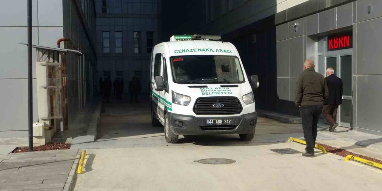 Bahçelik Alanda Kalbinden Vurulmuş Halde Bulunan Şahıs Hayatını Kaybetti