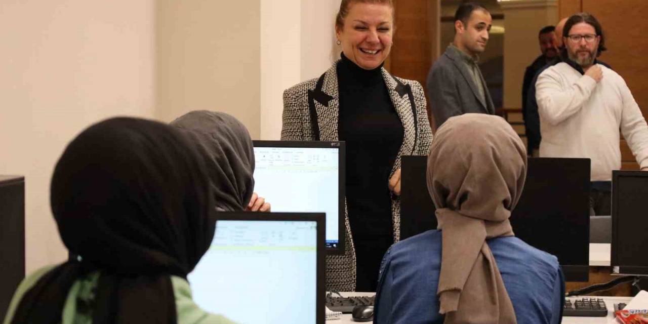 Başkan Köse, Kursiyerlerle Bir Araya Geldi