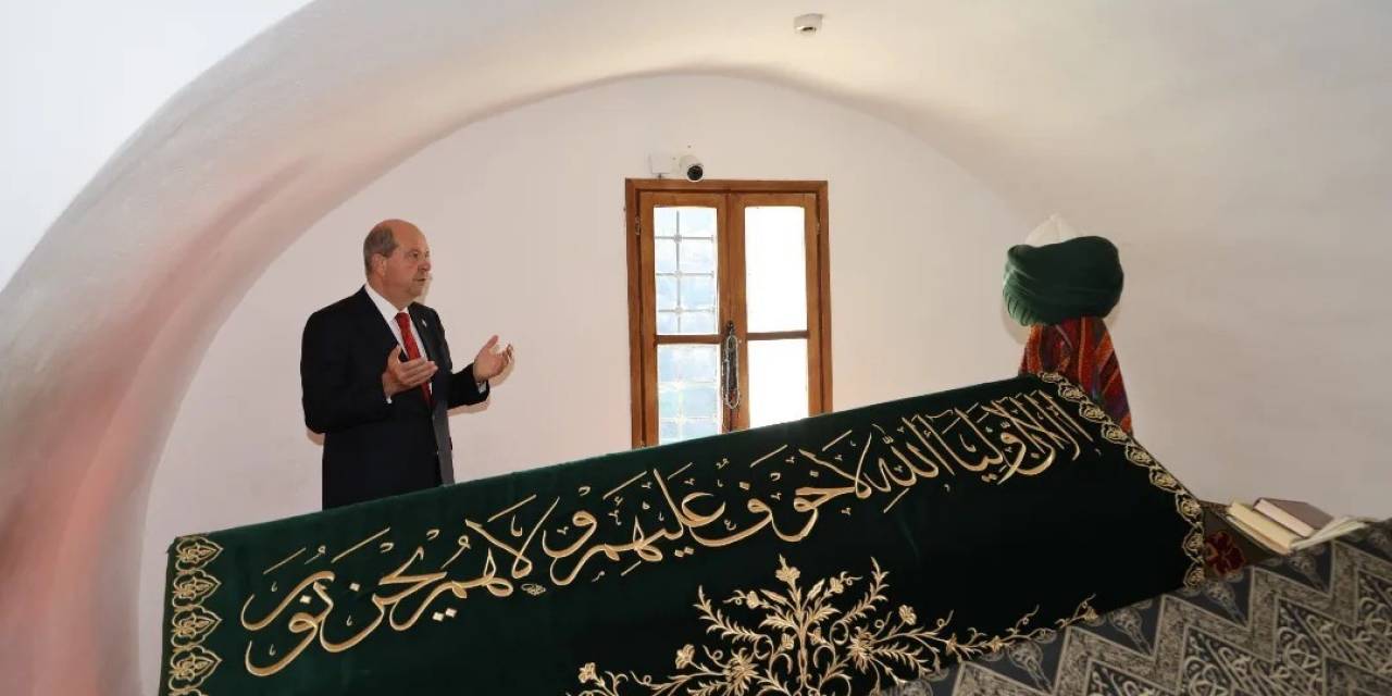 Kktc Cumhurbaşkanı Ersin Tatar, Şeyh Edebali Türbesi’nde Dua Etti