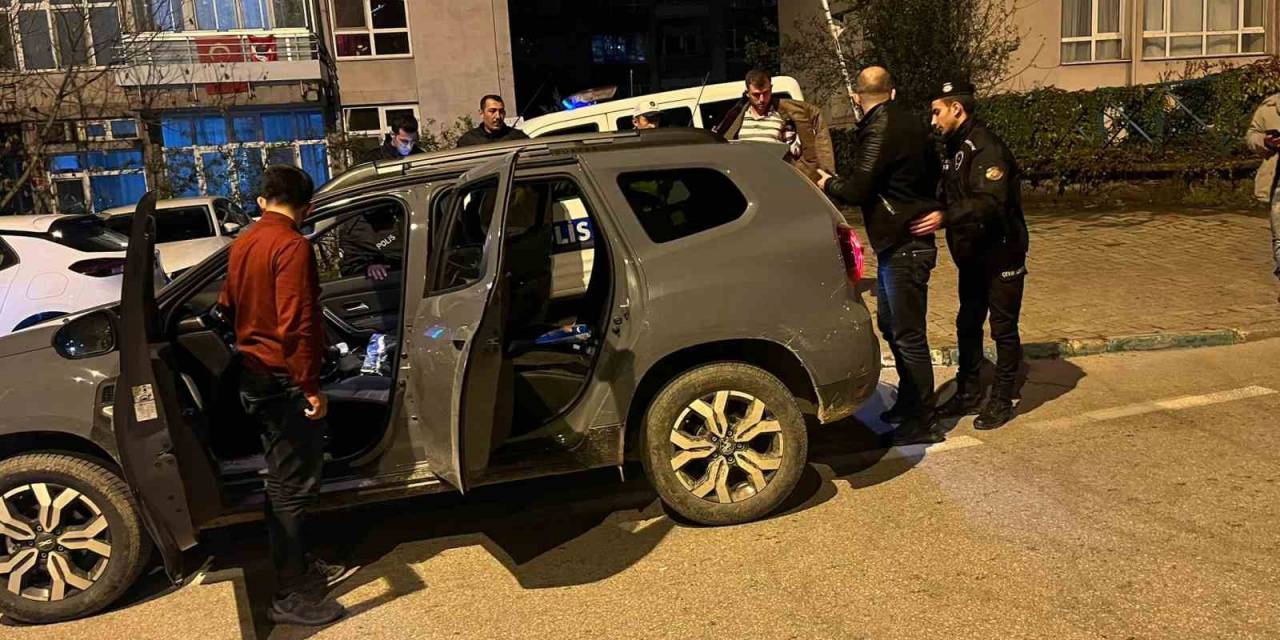 Bursa Polisi Uygulamada Aranması Olan 12 Kişiyi Yakaladı