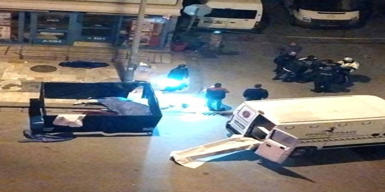 Ağaca Çarpan Motosiklet Sürücüsü Hayatını Kaybetti