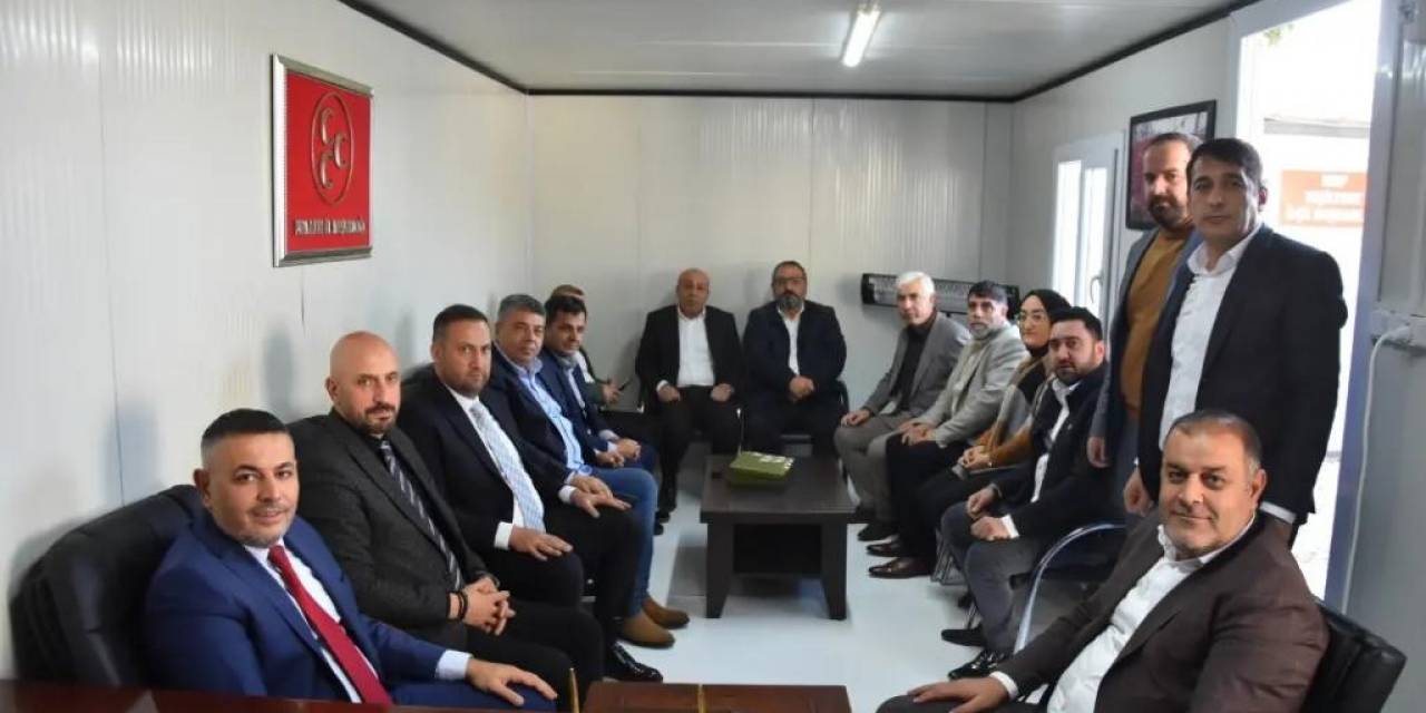 Sadıkoğlu: “Partiler Üstü Bir Konuma Sahibiz”