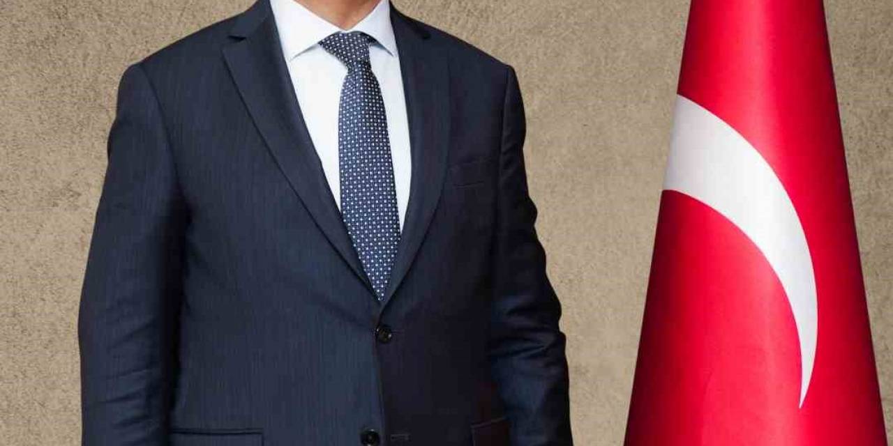 Fadıloğlu: “Öğretmenlerimizi Sadece Bir Gün Hatırlamak Yeterli Değildir”