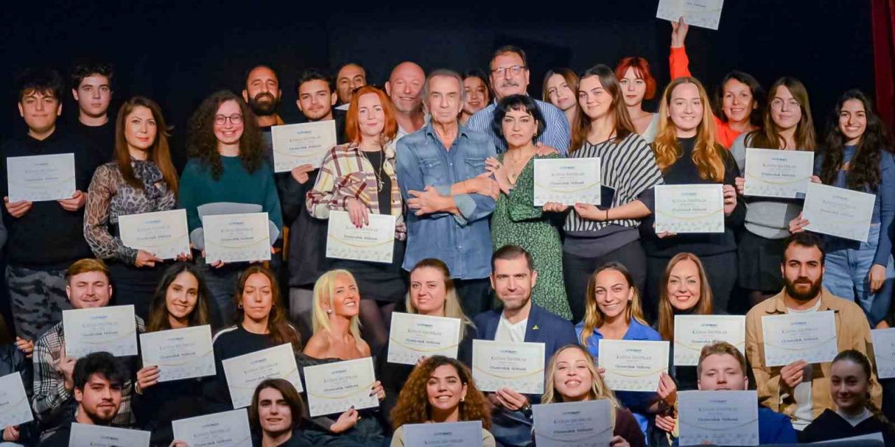 Folkart Academy’de İlk Sertifikalar Verildi