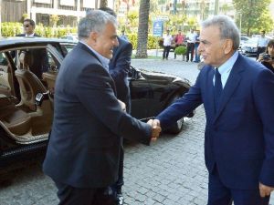 Bakan Müslüm Doğan’dan Başkan Kocaoğlu’na Ziyaret