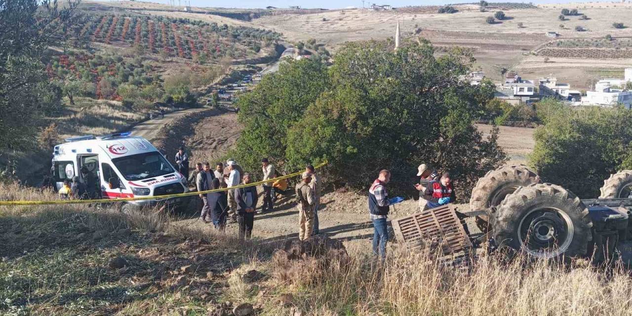 Kilis’te Traktör Devrildi:1 Ölü