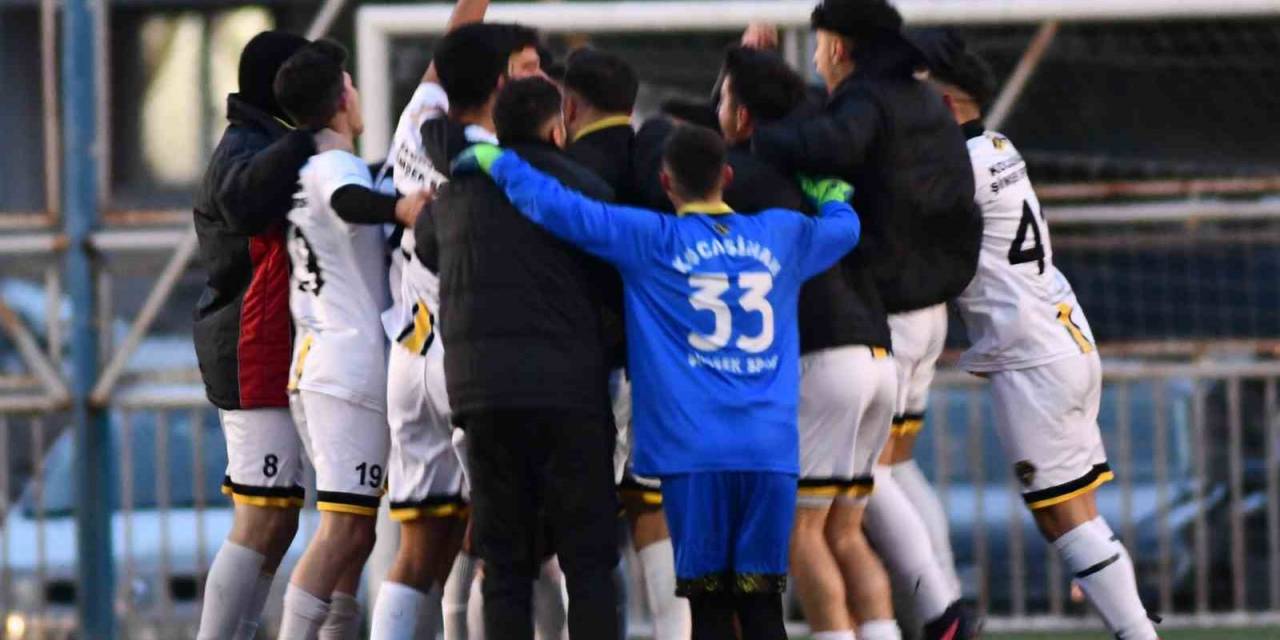 Kocasinan Şimşekspor Zirveye Ortak Oldu