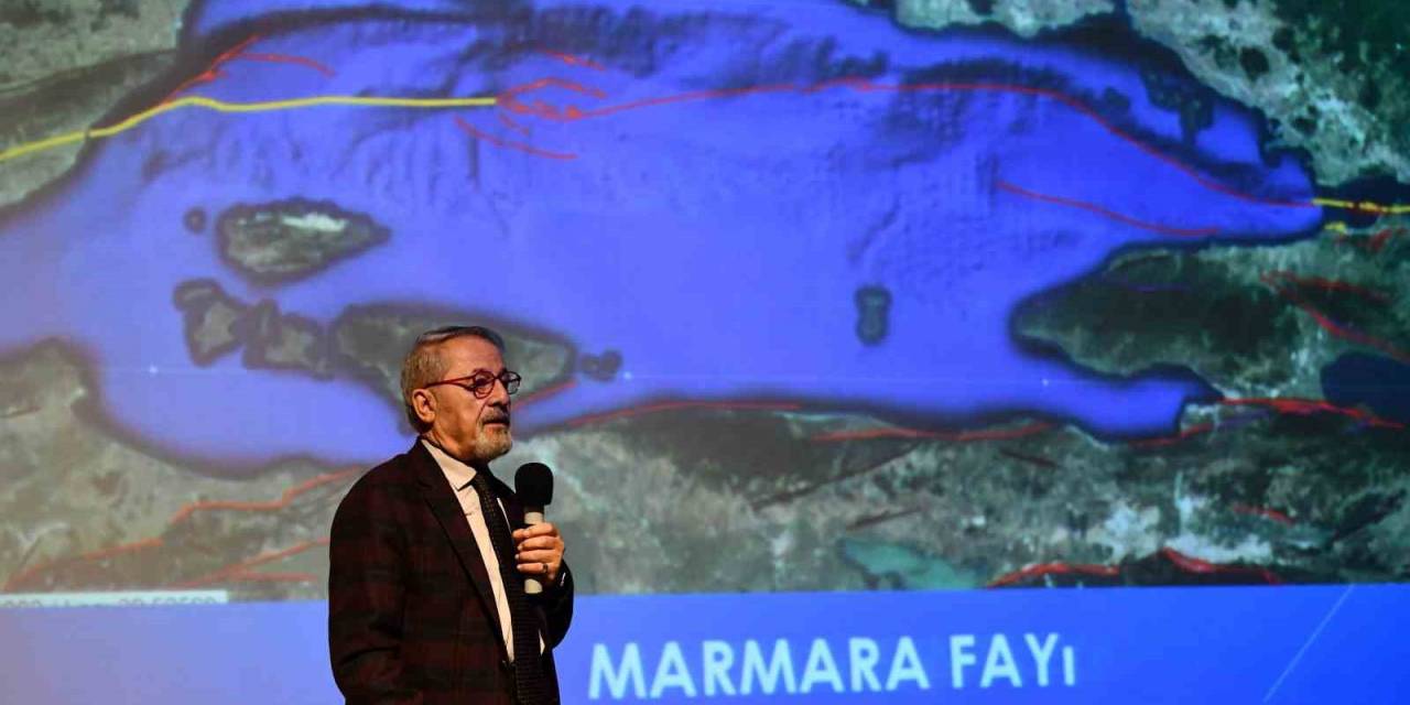 “Depreme Dirençli Kent Esenyurt” Toplantısına Prof. Dr. Naci Görür Katıldı