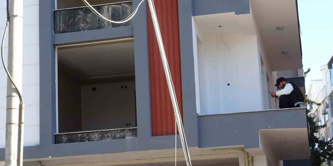 Sıva Ustası Ekmeğini Kazandığı İnşaatta Ölü Bulundu