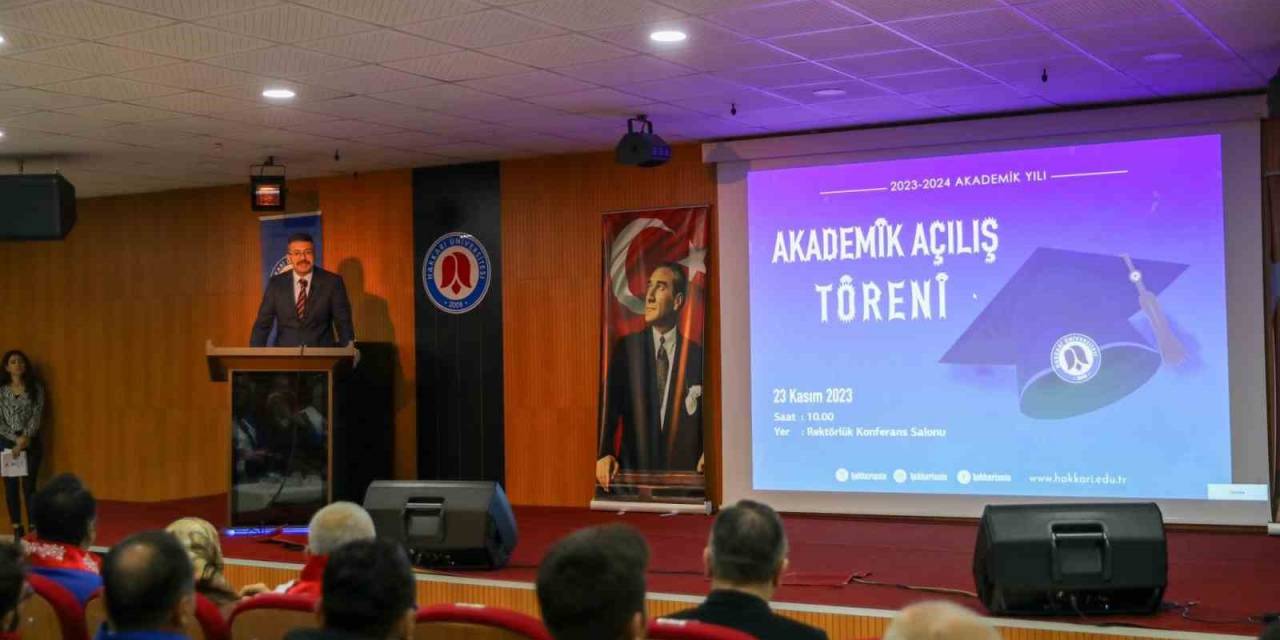 Vali Ali Çelik, Üniversitenin Akademik Açılışına Katıldı