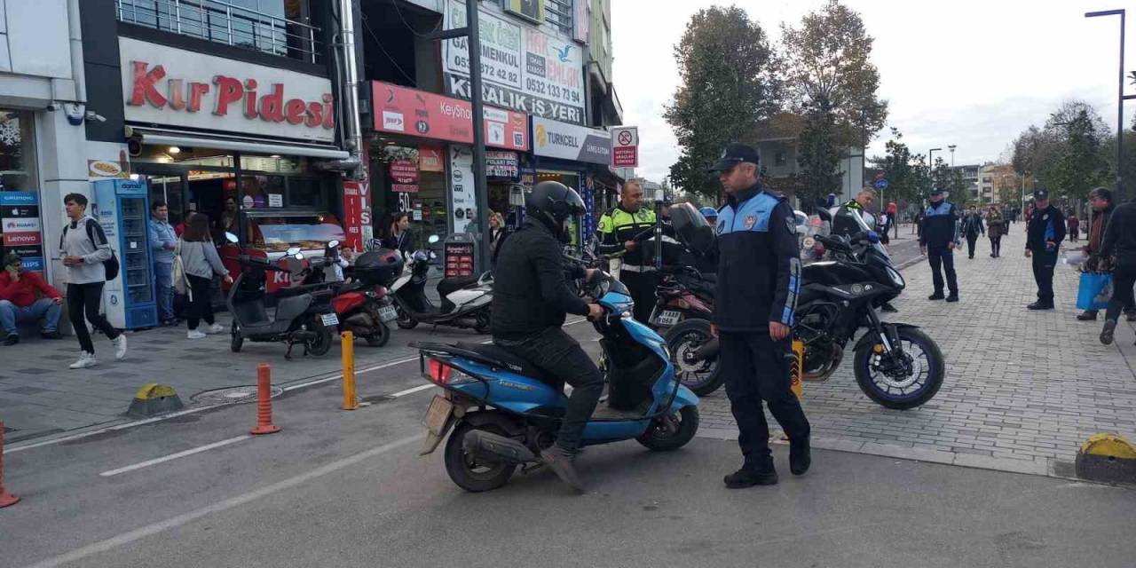 Motosiklet Sürücülerine 5 Bin Lira Ceza Kesildi