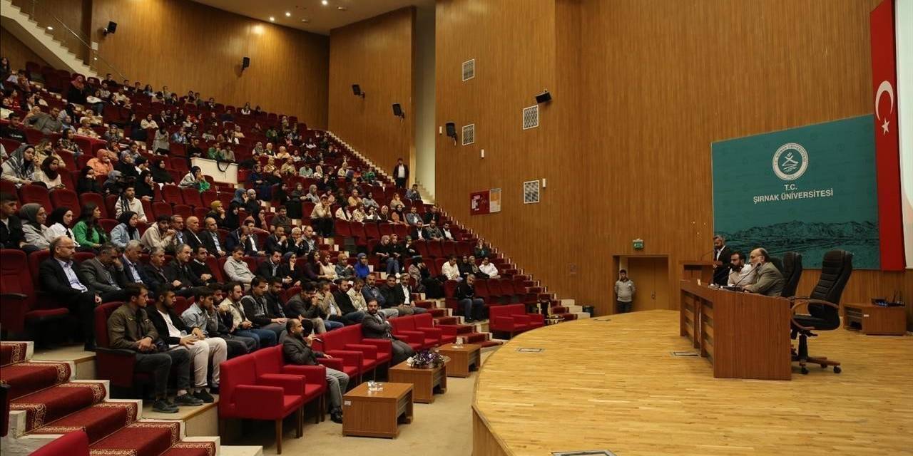 Filistinli Akademisyenin Verdiği Seminere Yoğun İlgi