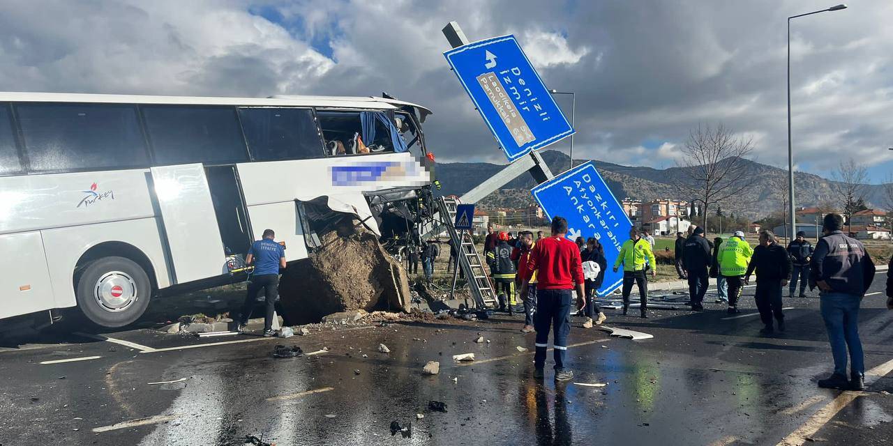 Taylandlı Turistlerin Ölümden Döndüğü Kazada Yaralı Sayısı  29’a Yükseldi