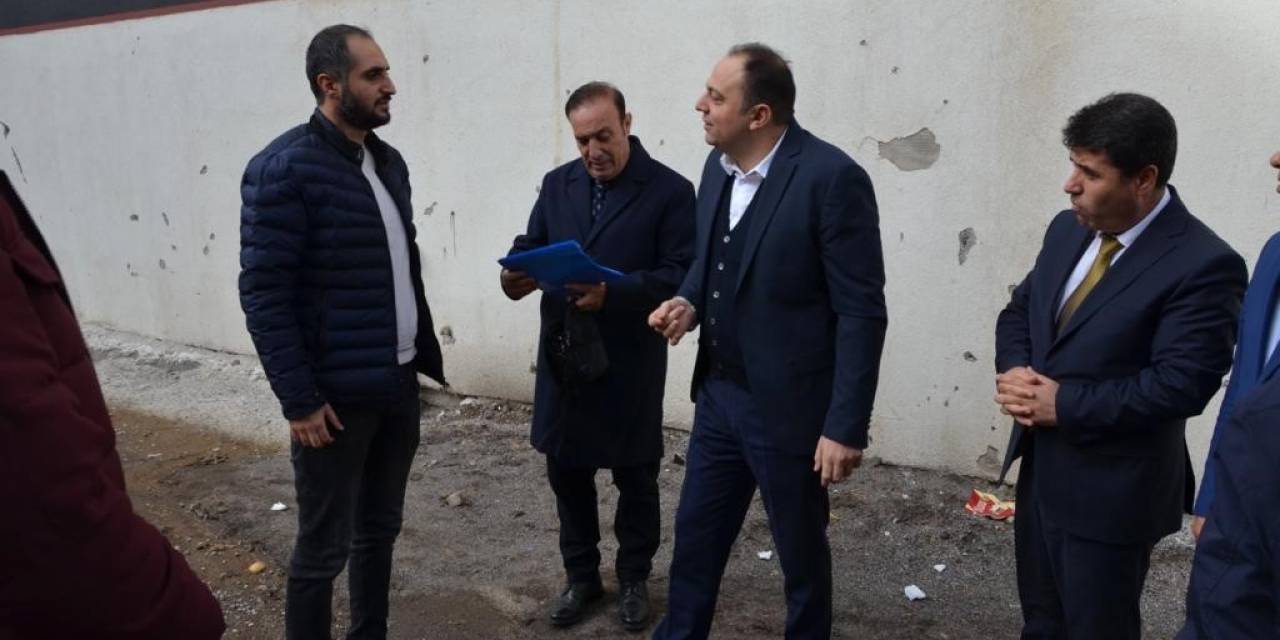 Kaymakam Demir, Yapımı Devam Eden Okulları İnceledi