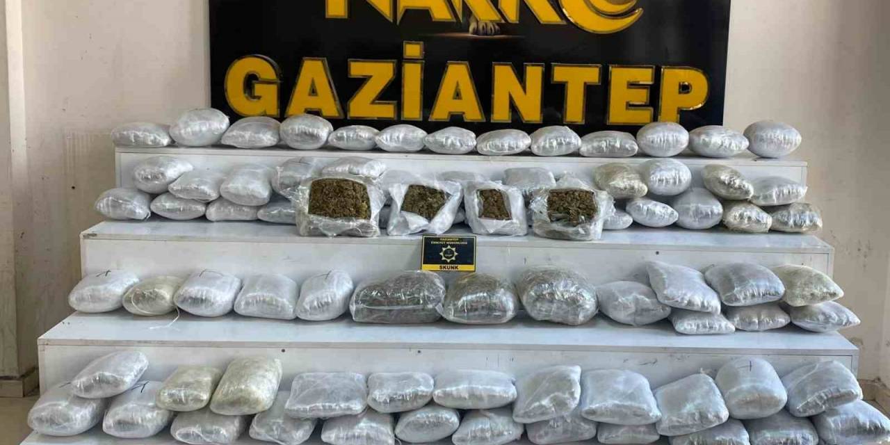 Gaziantep’te 41 Kilo Skunk Ve Metamfetamin Ele Geçirildi