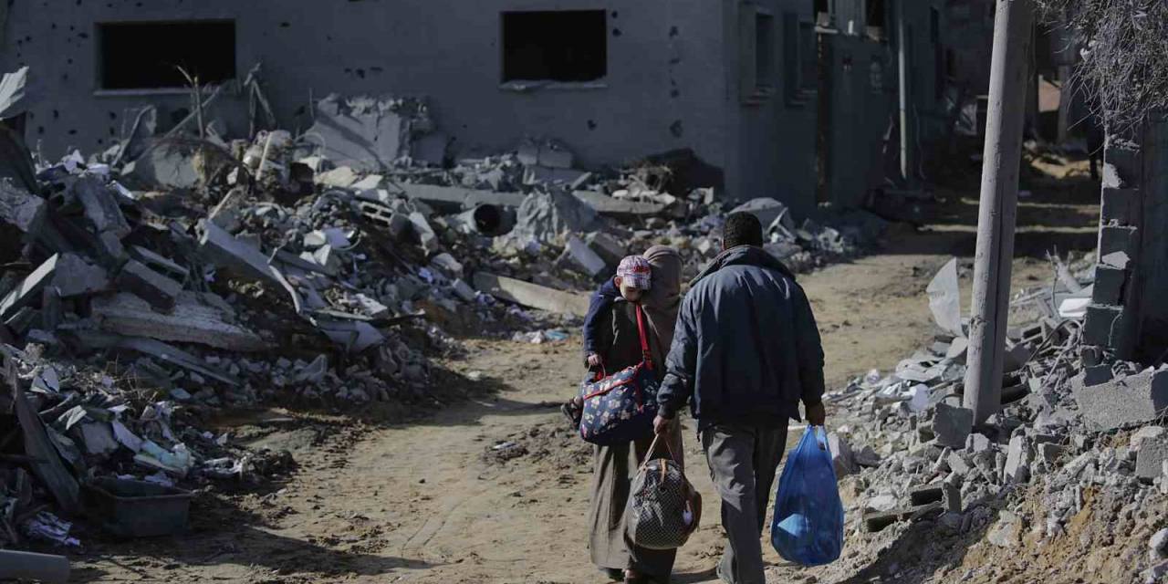 Gazze Şeridi’nde Can Kaybı 15 Bine Yaklaştı