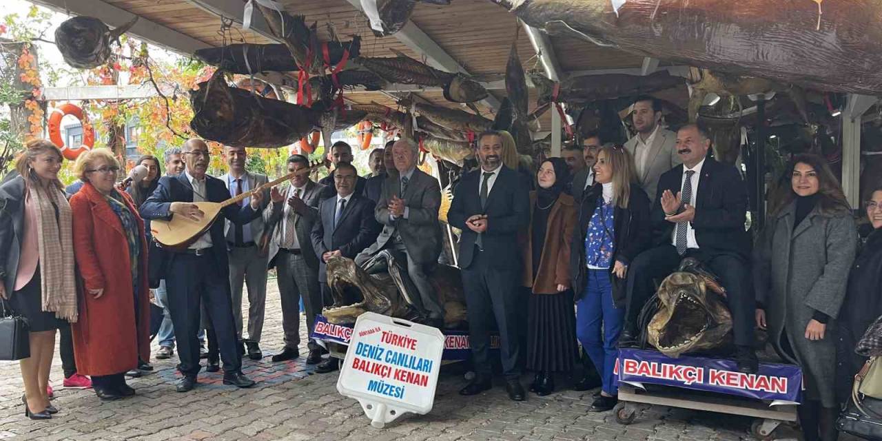 Beylikdüzü’nde Eğitimciler Öğretmenler Günü’nde Deniz Canlıları Müzesinde Bir Araya Geldi