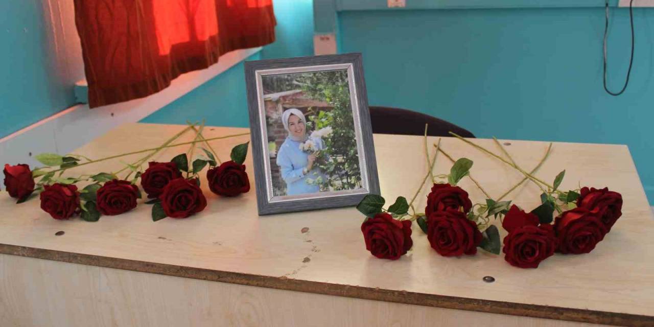Depremde Hayatını Kaybeden Sevim Öğretmen, Eğitim Verdiği Sınıfta Anıldı
