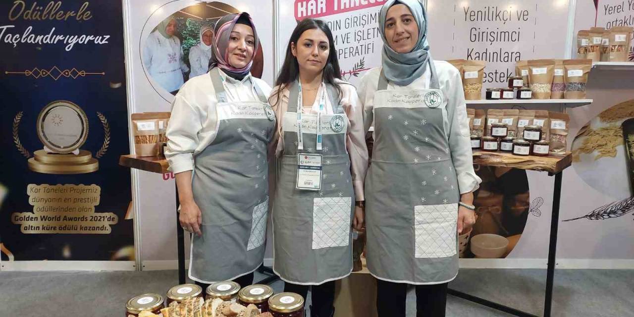 Gaziosmanpaşa Belediyesi Kar Tanesi Kadın Kooperatifi 4 Bin 187 Kadına İstihdam Sağlıyor