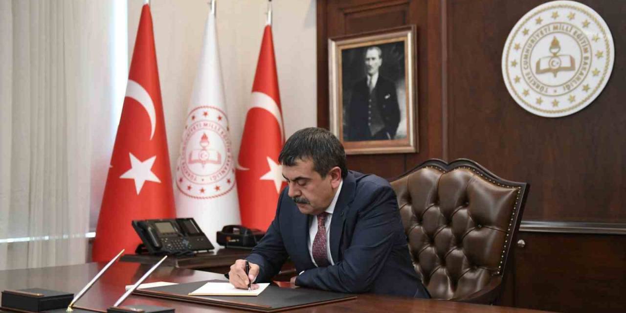 Bakan Tekin’den Öğretmenlere Teşekkür Mektubu