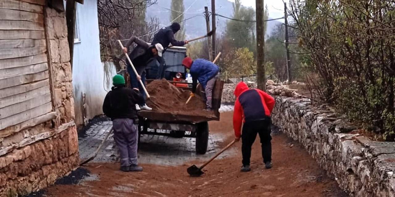 Çameli’nde Üst Yapı Çalışmaları Devam Ediyor