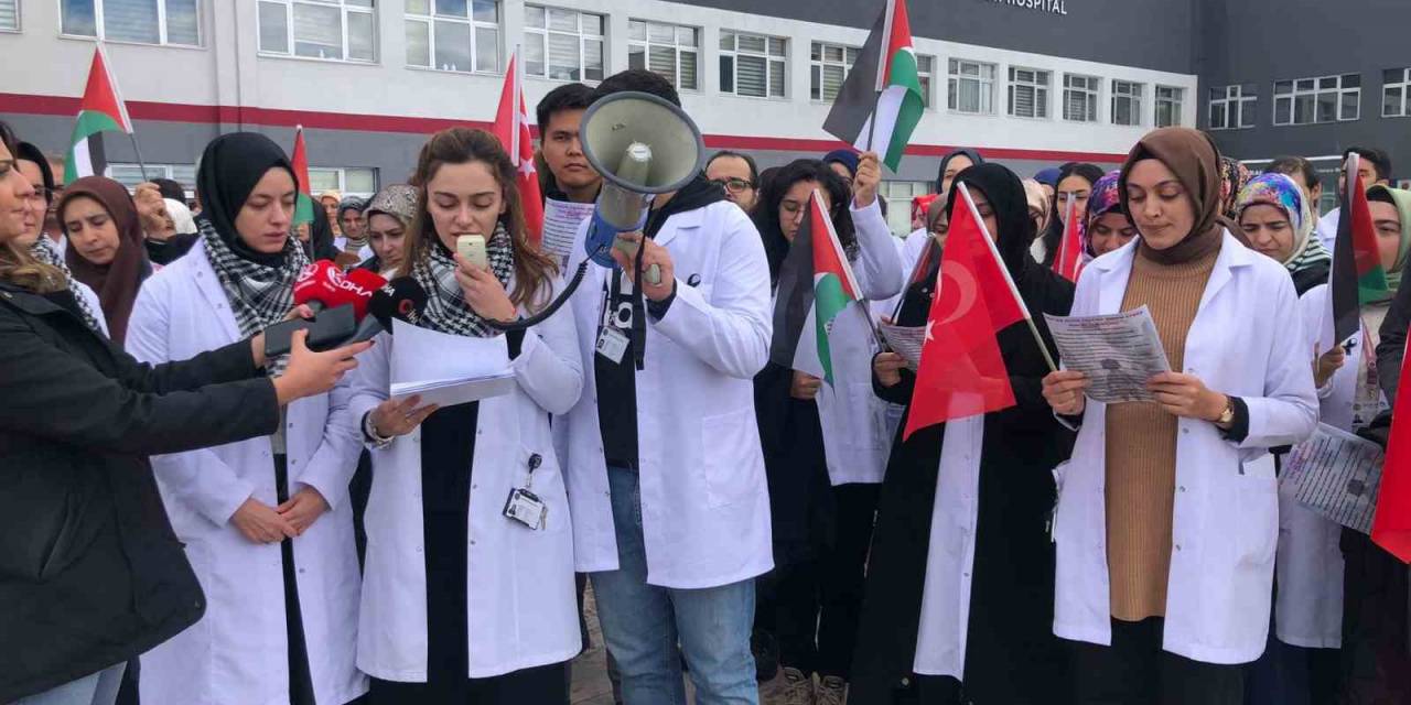 Erzurum’da Doktorlar Gazzeli Meslektaşlarını Unutmadı