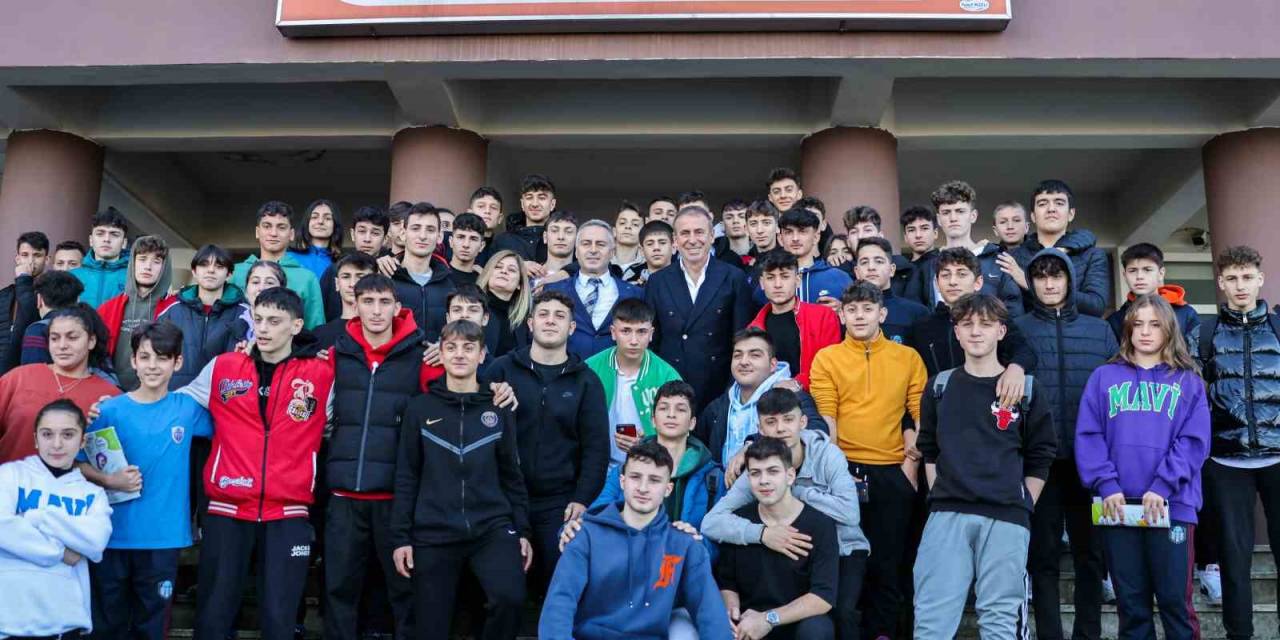 Abdullah Avcı’dan ’öğretmenler Günü’ Ziyareti