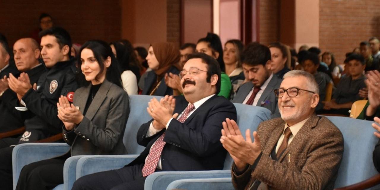 İnönü’de Öğretmenler Günü Kutlandı