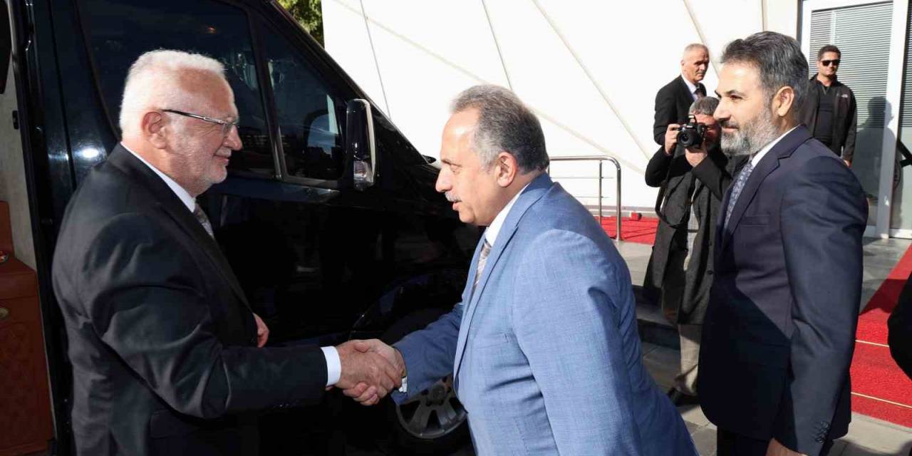 Elitaş’tan Başkan Yalçın’a Ziyaret