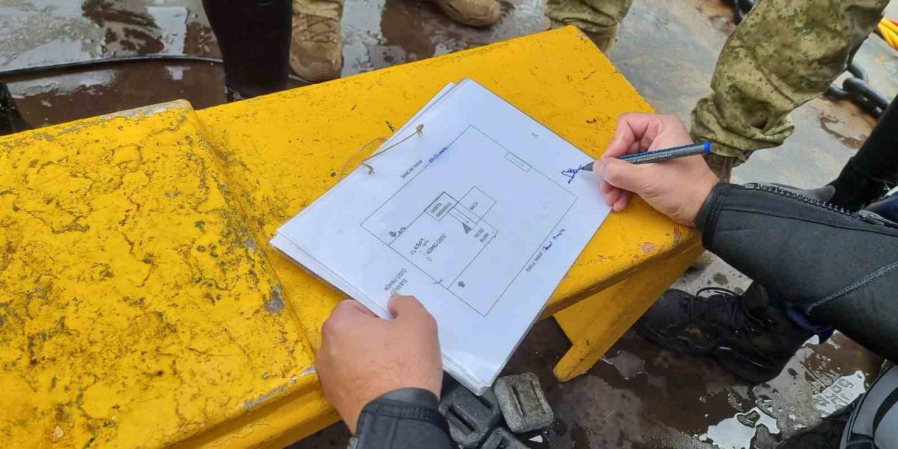 Ekipler, Kafkametler Yük Gemisindeki Kayıp 7 Mürettebatı Arıyor