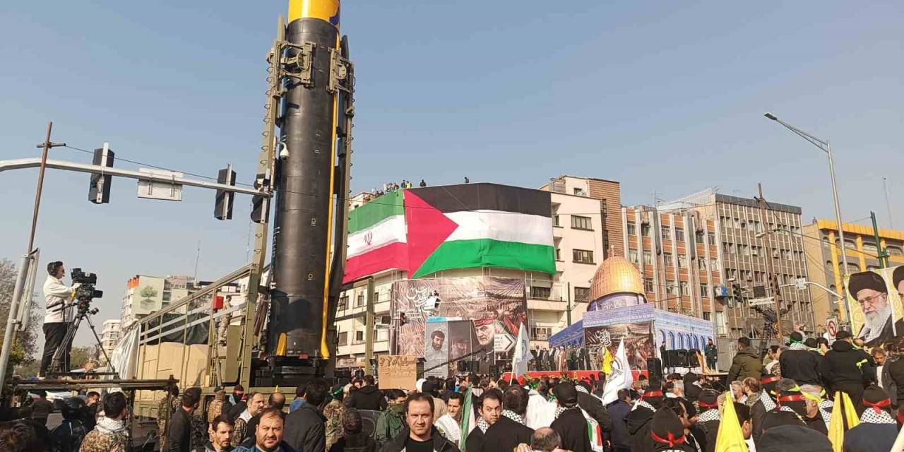 Tahran’da Filistin’e Destek Amacıyla "Fetih Yürüyüşü" Düzenlendi