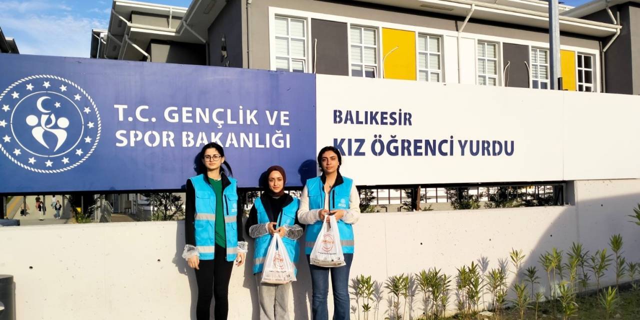 Balıkesir’de Öğrenci Yurtlarındaki Projeler Hızla Devam Ediyor