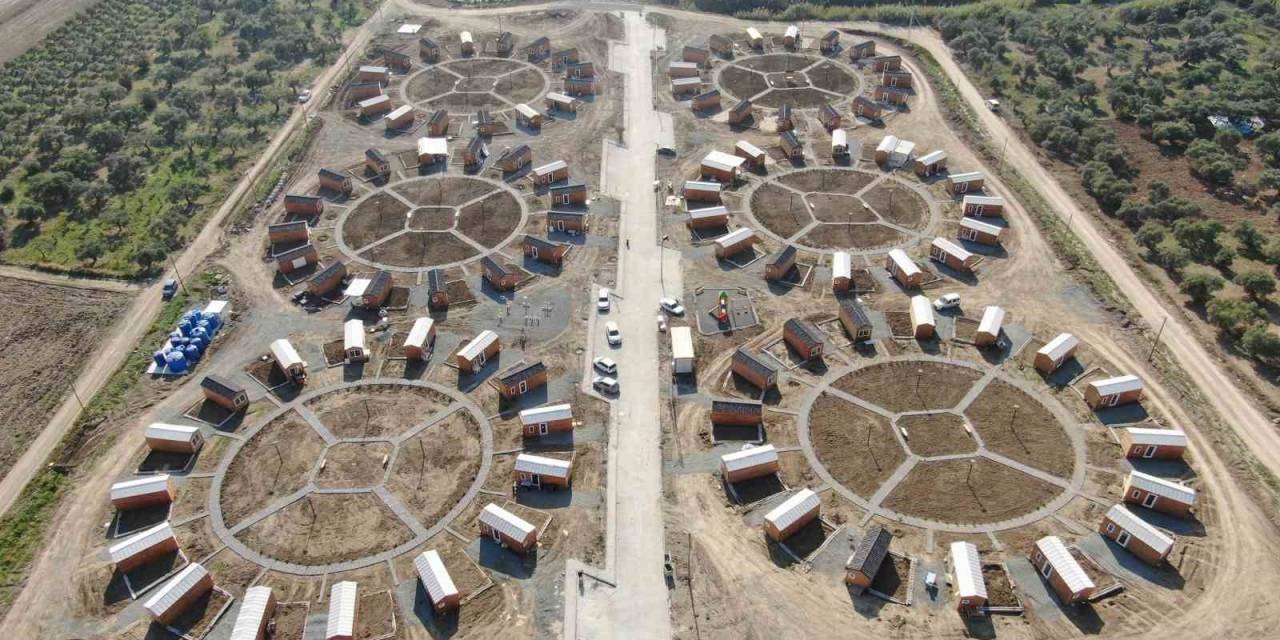 Havadan Görüntüsüyle Dikkat Çeken ’örnek Evler’, 100 Aileye Yuva Oldu