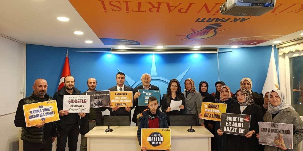 Ak Parti Bayburt Kadın Kolları Başkanı Çil: “Ak Parti Olarak Kadına Yönelik Şiddetle Mücadelede 21 Yıldır Kararlı Bir Duruş Sergiliyoruz"