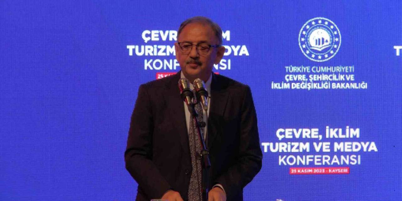Bakan Özhaseki: “Deprem Bölgesindeki Köylerimizde 100 Bine Yakın Çelik Evler Yapacağız”