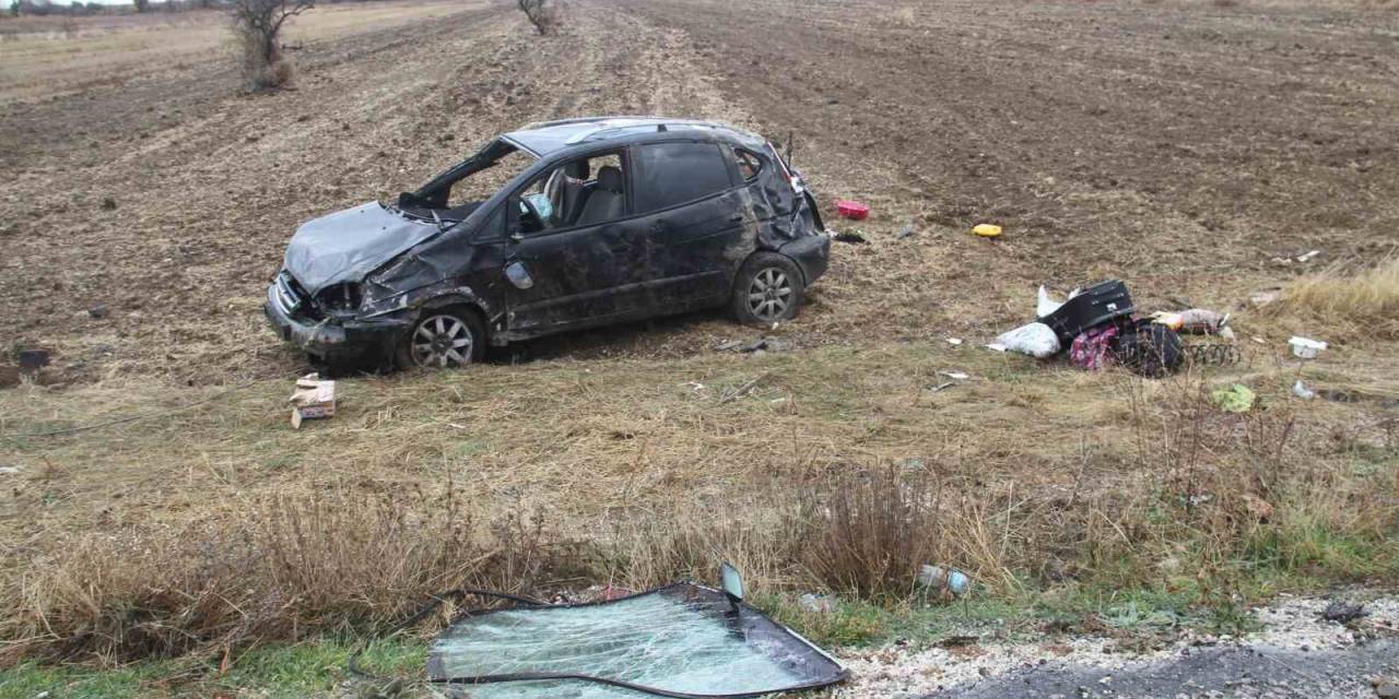 Konya’da Otomobil Takla Attı: 1 Ölü, 4 Yaralı