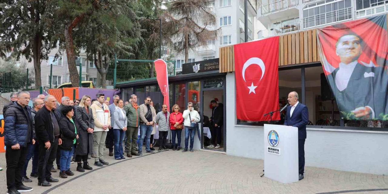 Mudanya Cumhuriyet Gençliği Spor Ve Kültür Evi Açıldı