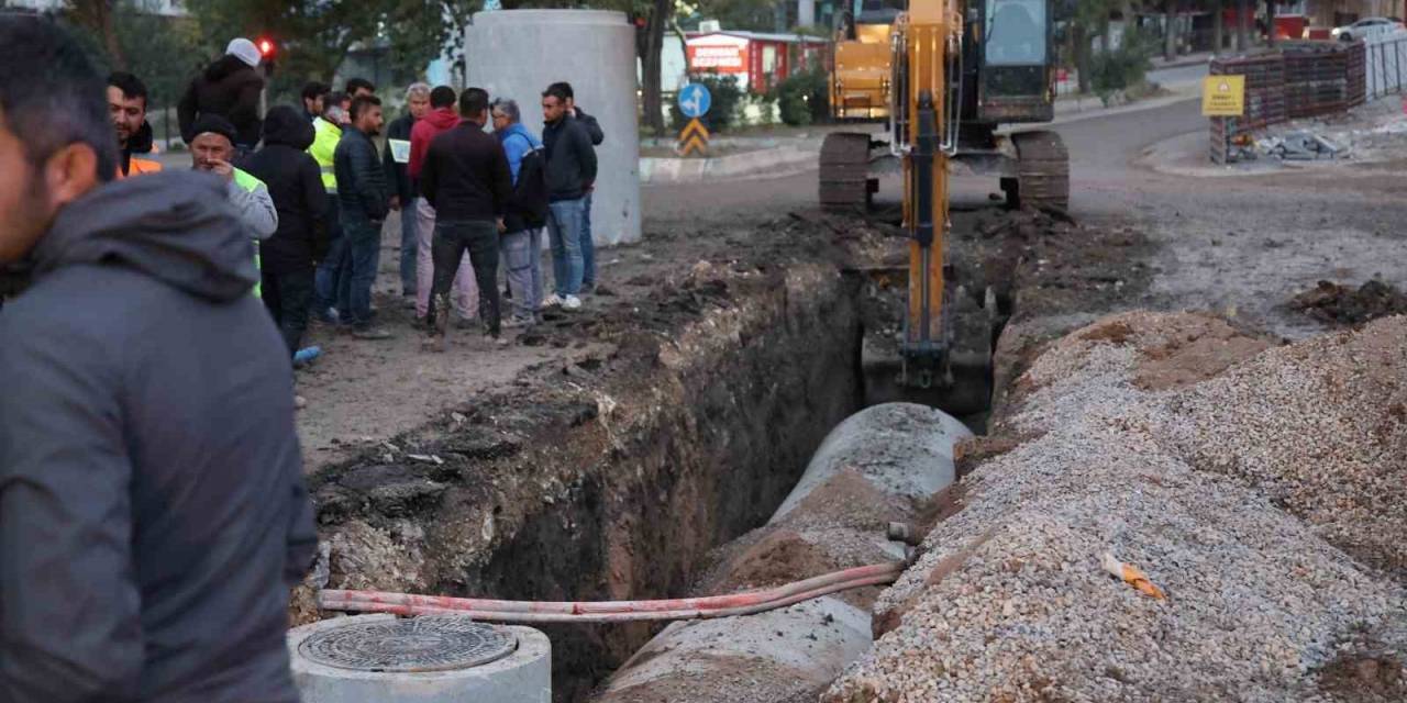 Doğalgaz Sızıntısı Faciaya Yol Açmadan Kontrol Altına Alındı