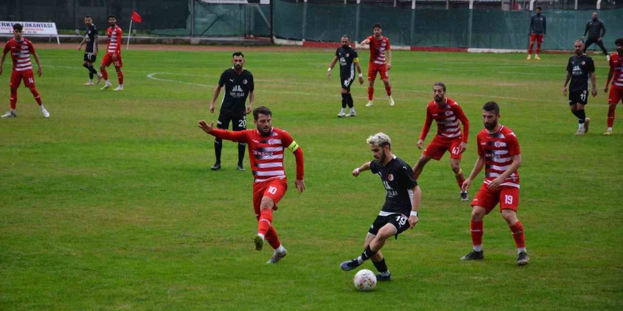 Laleler Yine Yüz Güldüremedi