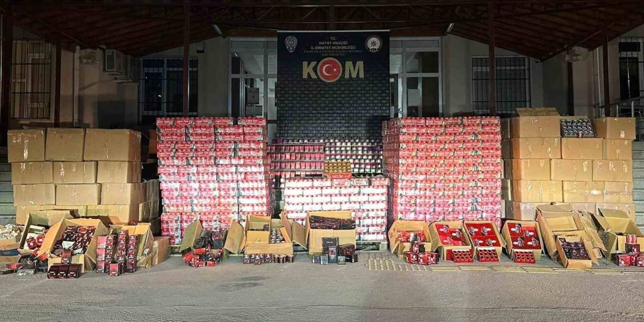 Hatay Polisinden Kaçakçılara Operasyon: 52 Bin Adet Gümrük Kaçağı Cinsel İçerikli Ürün Ele Geçirildi