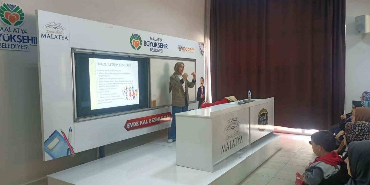 Malatya’da Ebeveynlere Eğitim Semineri Verildi